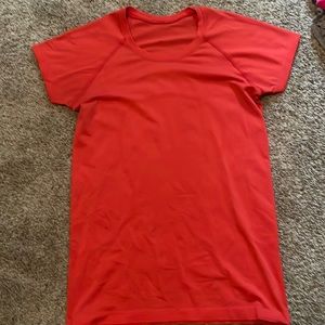 Lululemon swiftly shirt